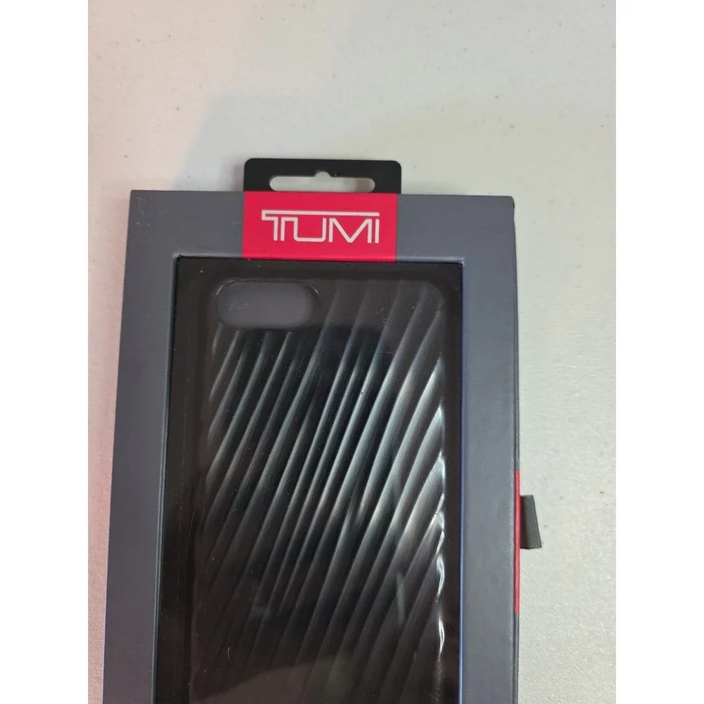 Tumi 19 Degree Case For iPhone 7 Plus Black